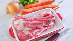 Suppenfleisch für Möhreneintopf