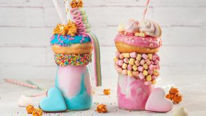 Freakshakes mit Donuts