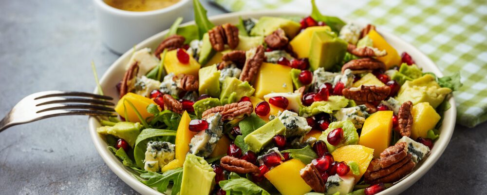 Avocado-Mango-Salat