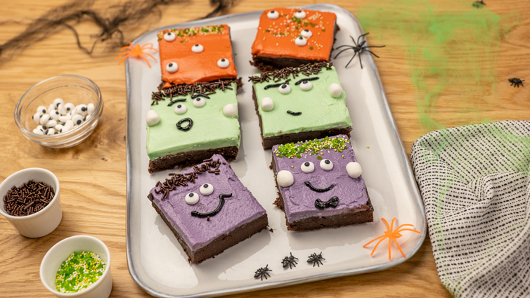 Süßkartoffel-Brownies mit Monster-Frosting