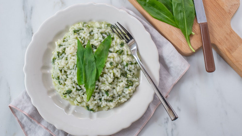 Bärlauch Risotto auf Teller